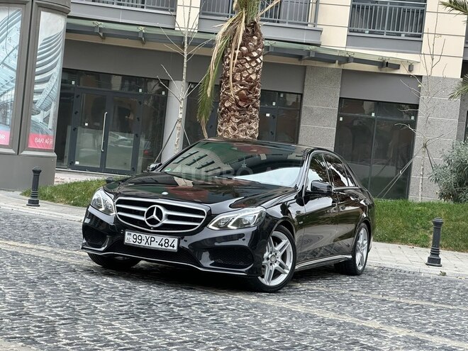 Mercedes E 220-2