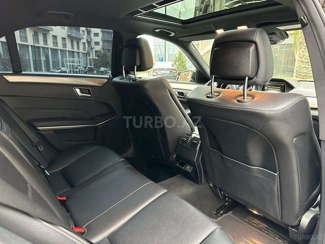 Mercedes E 220-7