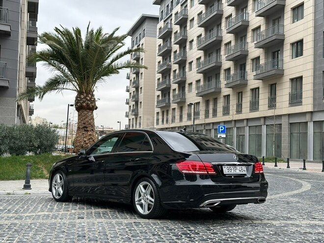 Mercedes E 220-14