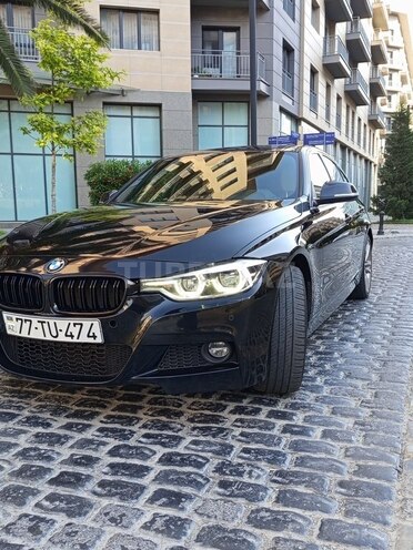 BMW 330-4