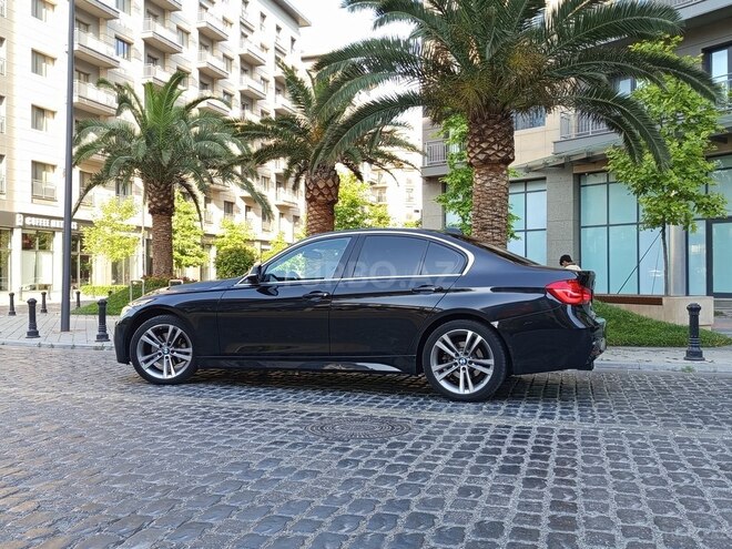 BMW 330-3