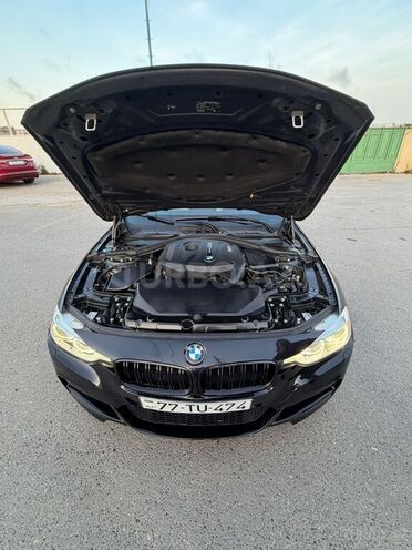 BMW 330-15