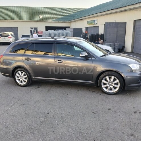 Toyota Avensis-5