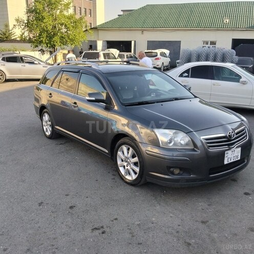 Toyota Avensis-3