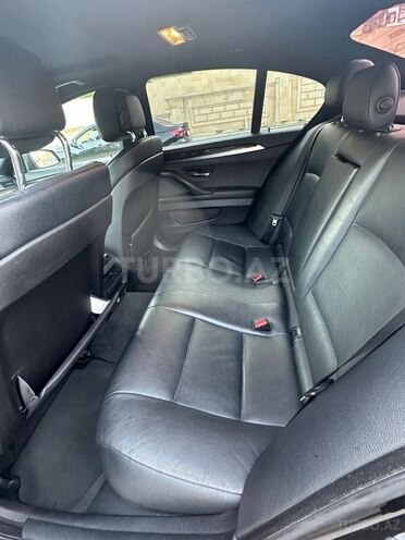 BMW 528-9