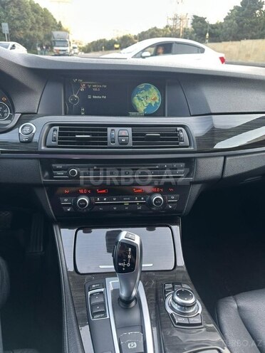 BMW 528-7
