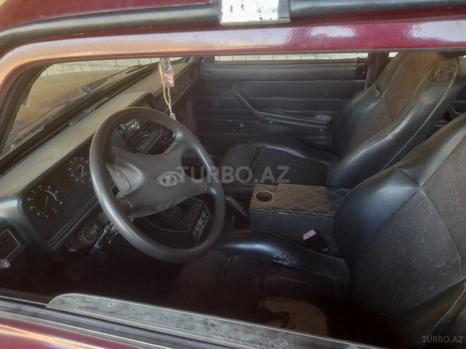 LADA (VAZ) 2104-5