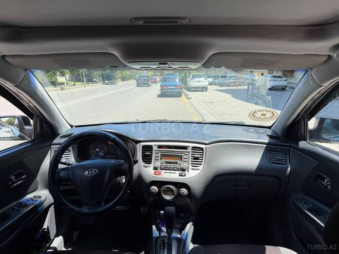 Kia Rio-6