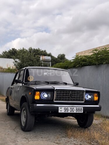 LADA (VAZ) 2107-1