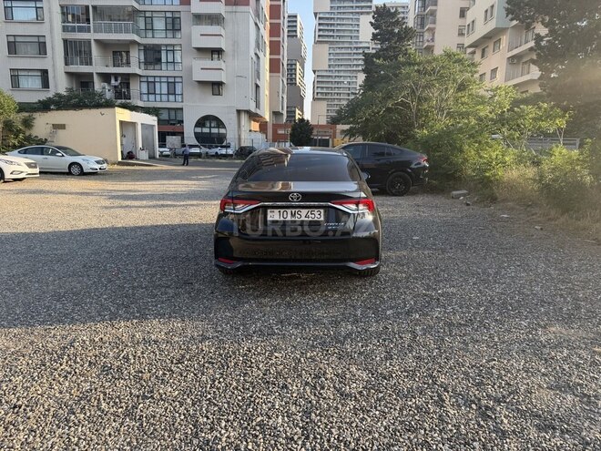 Toyota Corolla-5