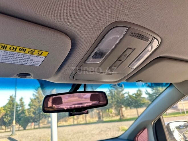 Kia Carnival-11