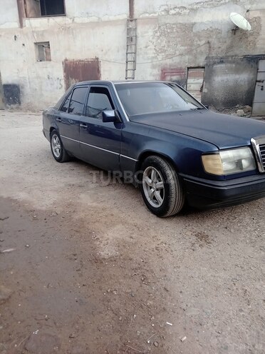 Mercedes 200 E-3