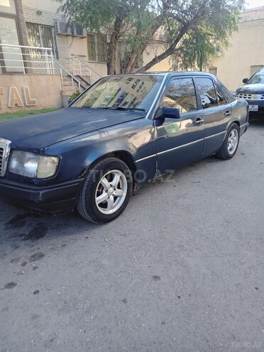 Mercedes 200 E-6