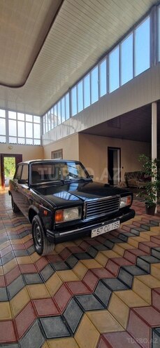 LADA (VAZ) 2107-1