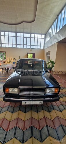 LADA (VAZ) 2107-2