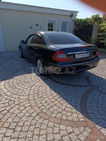 Mercedes E 220-4