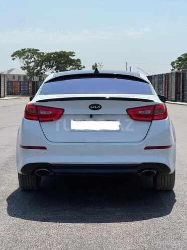 Kia Optima-2