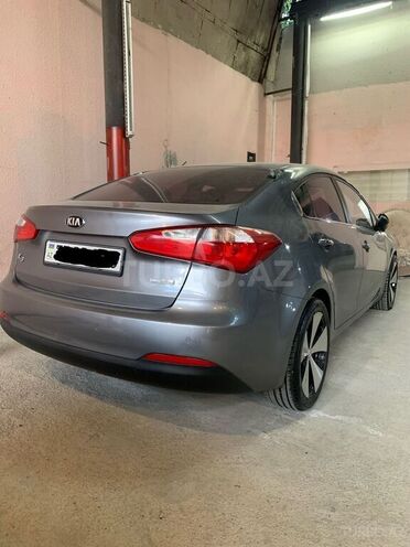 Kia K3-8