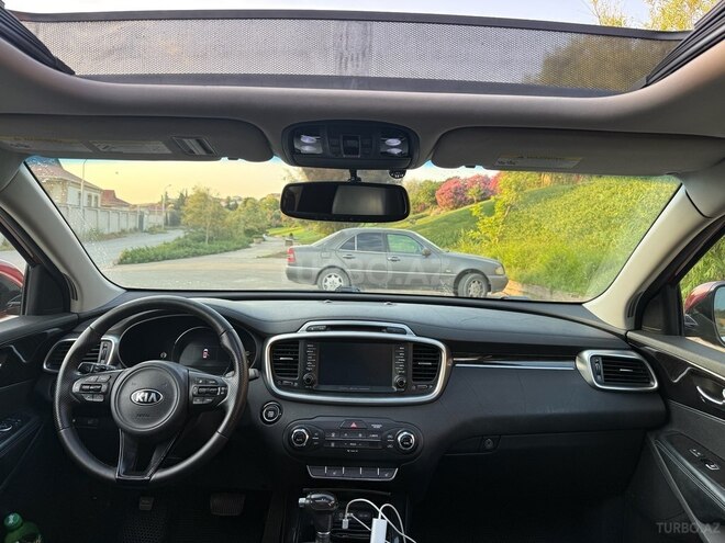 Kia Sorento-9