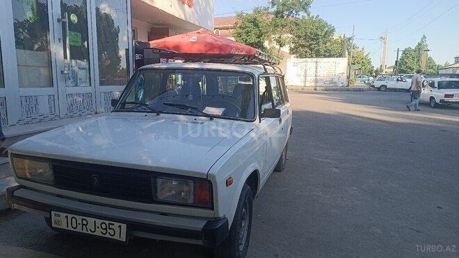 LADA (VAZ) 2104-1
