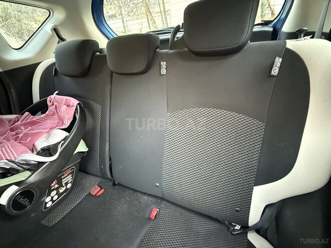 Nissan Note-8