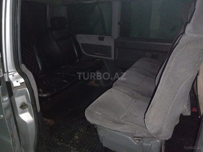 Mercedes Vito 108 D-6