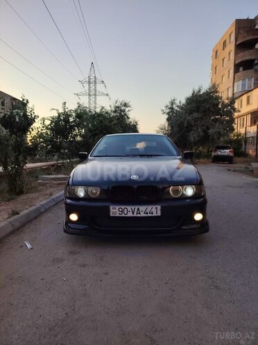 BMW 528-8