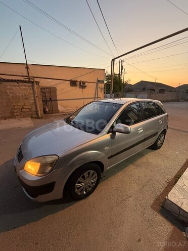 Kia Rio-6