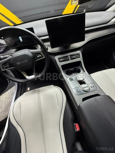 BYD Destroyer 05-16