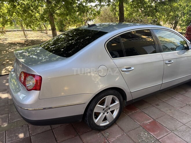 Volkswagen Passat-4
