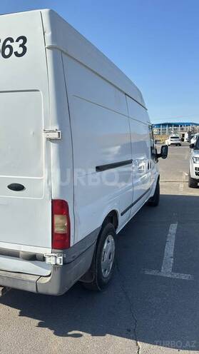 Ford Transit-2