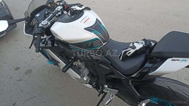 CFMOTO 675 SR-R-5
