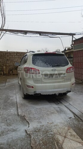 Hyundai Santa Fe-1