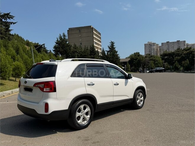Kia Sorento-4
