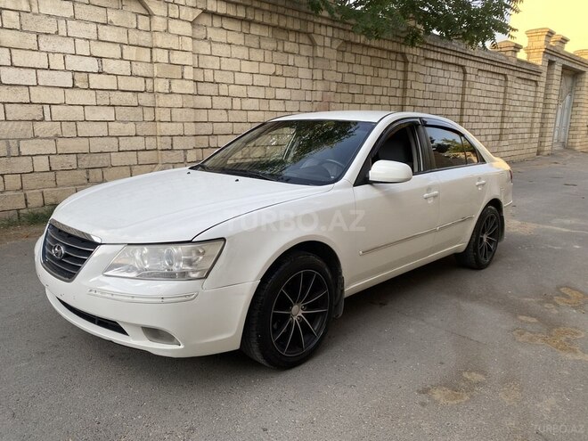 Hyundai Sonata-2