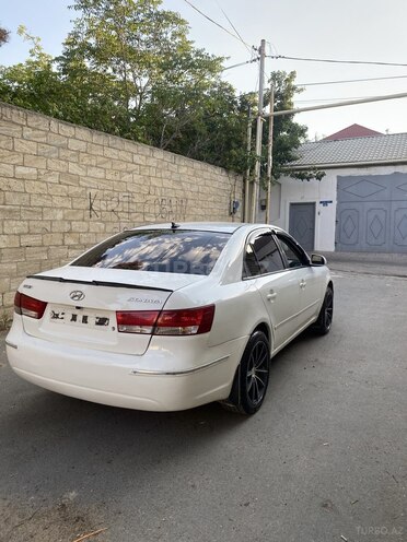 Hyundai Sonata-6