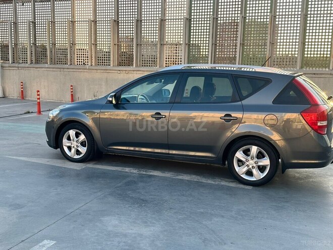 Kia Ceed SW-4