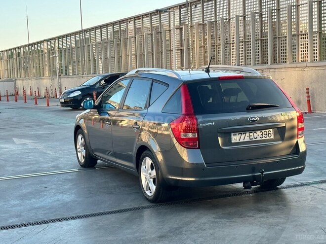 Kia Ceed SW-6