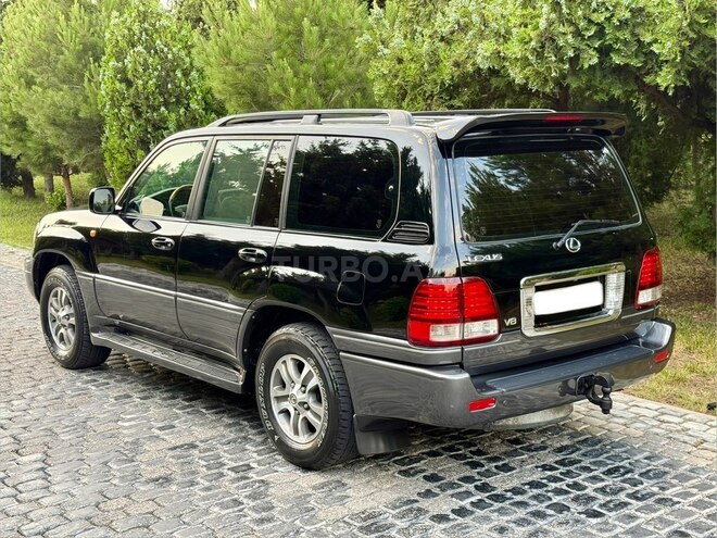 Lexus LX 470-8
