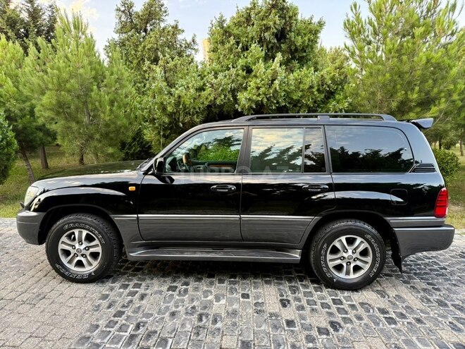 Lexus LX 470-7