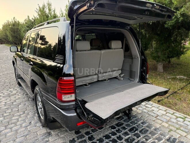 Lexus LX 470-21