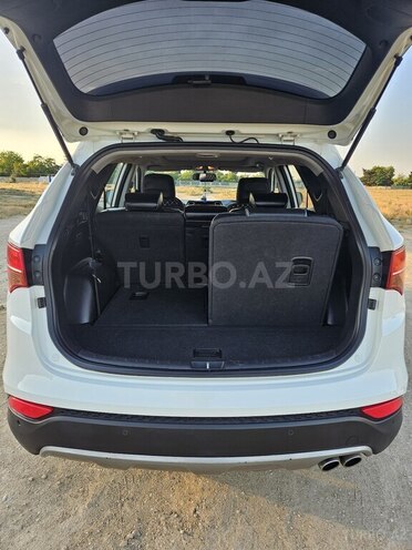 Hyundai Santa Fe-17