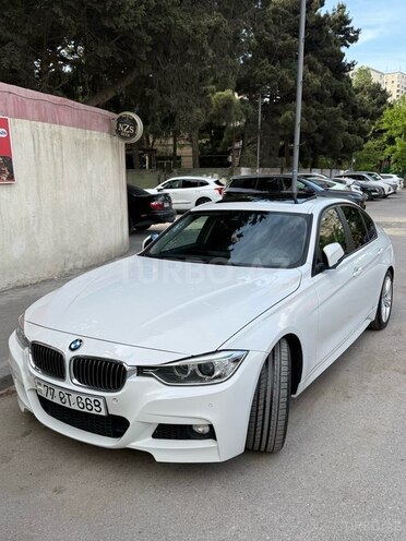 BMW 320d-3