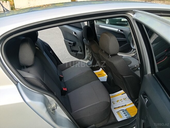 Opel Astra-7