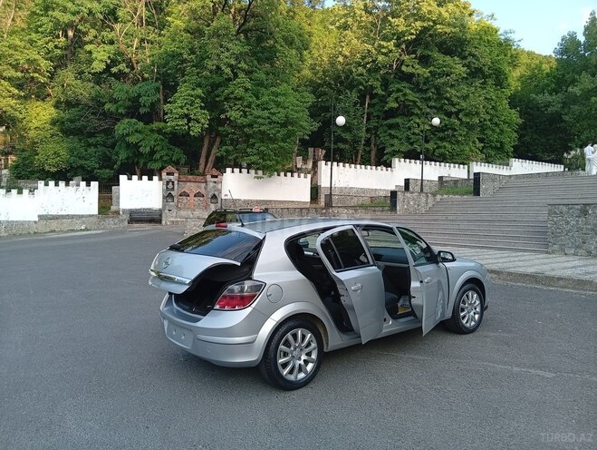 Opel Astra-8