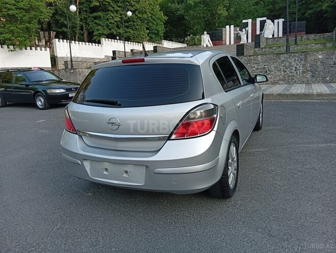 Opel Astra-18