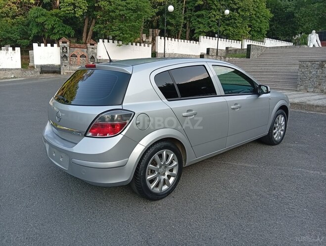 Opel Astra-15