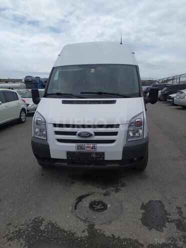 Ford Transit-1
