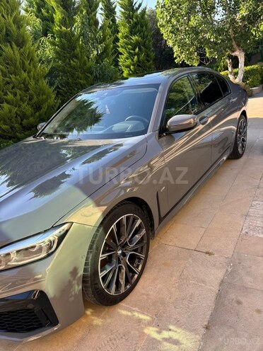 BMW 740-6
