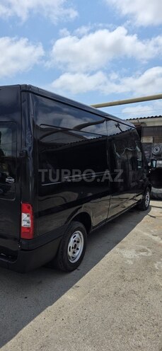 Ford Transit-6